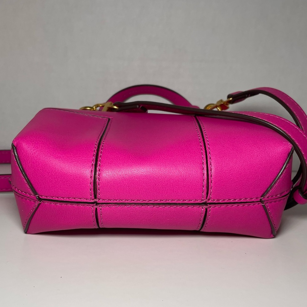 Tory Burch Block T Mini Sachel Crossbody in bright hot azalea pink 7” x 6” - Picture 5 of 10
